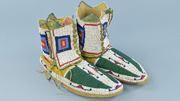 Virtual Passport: Fashion at the Penn Museum