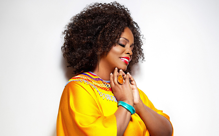 Dianne Reeves: Christmas Time is Here