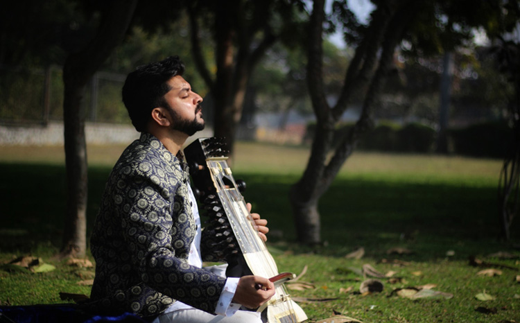 Listening to the Sarangi in a House of Music